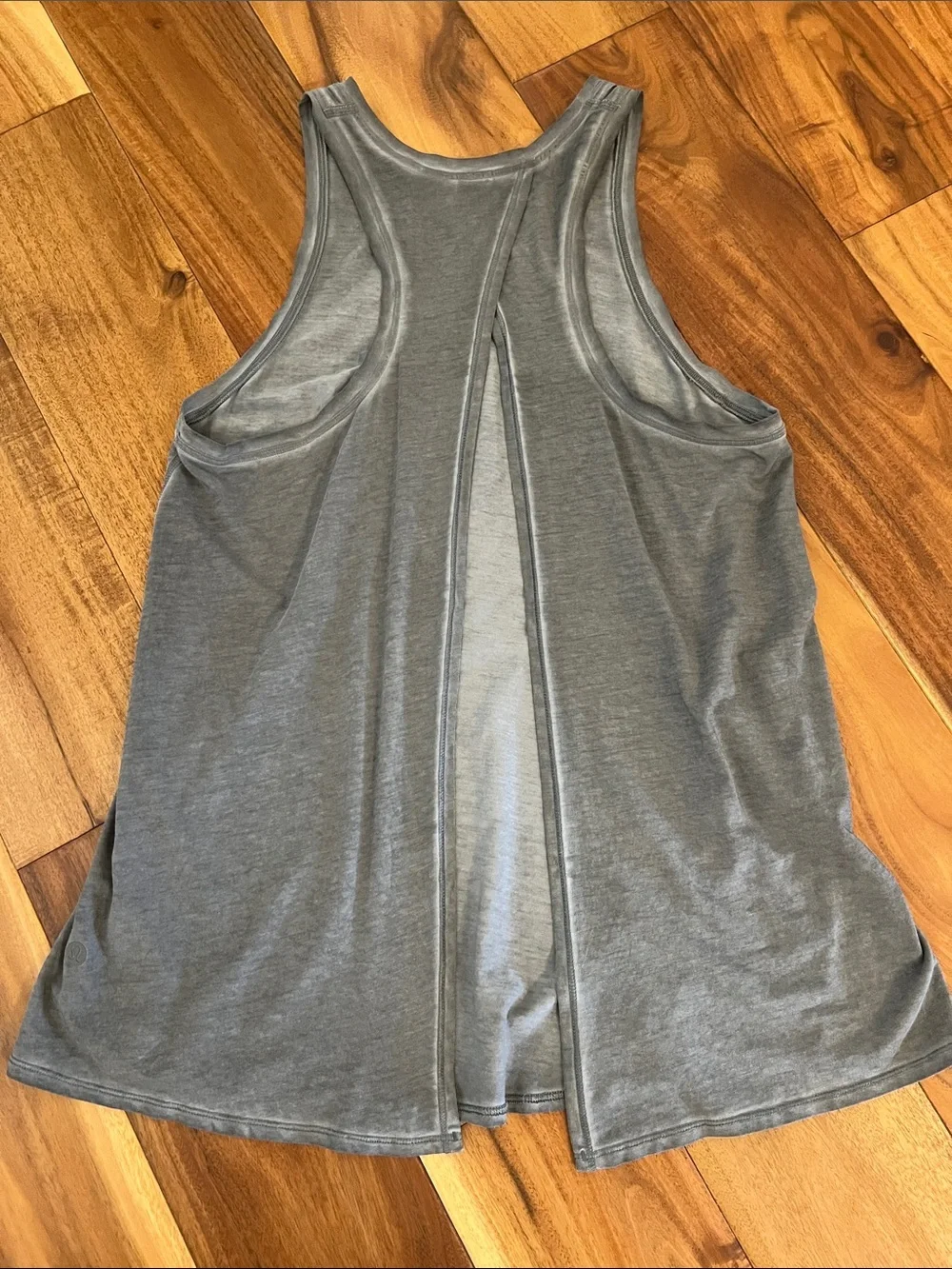 Lululemon All Tied Up Tank * Wash